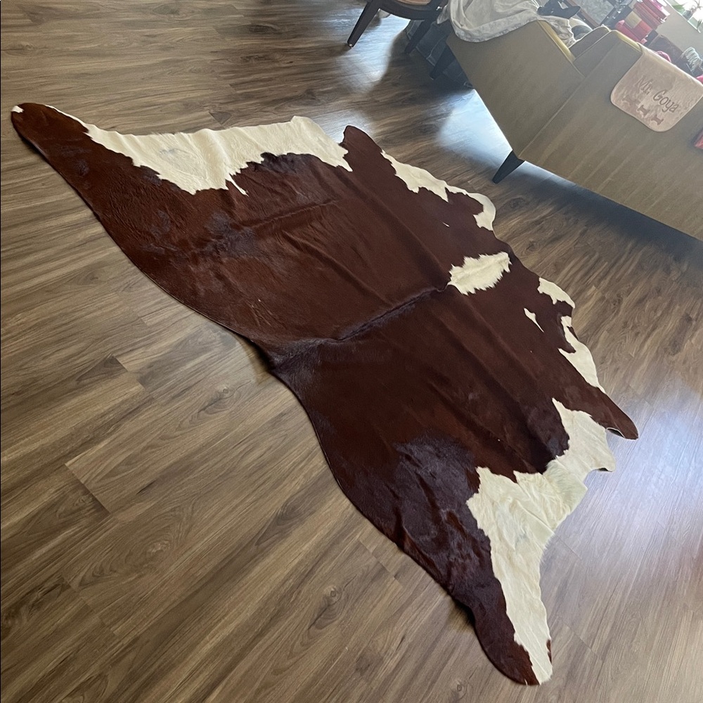 Texas Proud Cowhide Area Rug - Brown & White - Picture 7 of 8